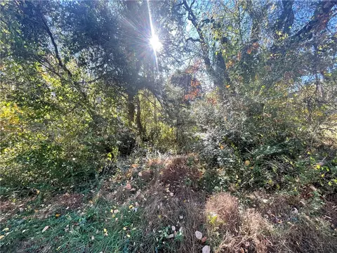 709 Campbell Town Rd, Walhalla, SC 29691 photo 8