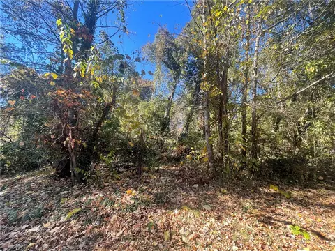 709 Campbell Town Rd, Walhalla, SC 29691 photo 5