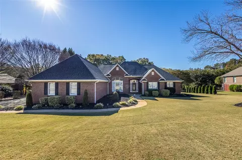 204 Aberdeen Dr, Anderson, SC 29621