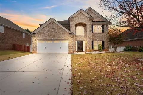 32 Fawn Hill Dr, Anderson, SC 29621