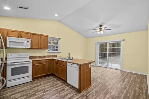 112 Stevens Ct, Williamston, SC 29697 photo 7
