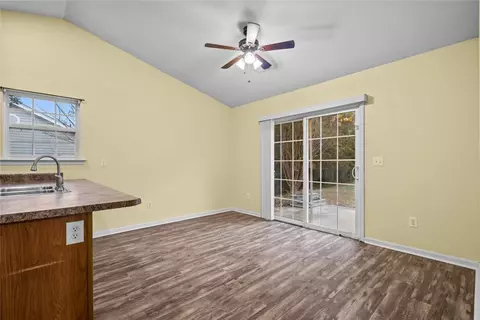 112 Stevens Ct, Williamston, SC 29697 photo 8
