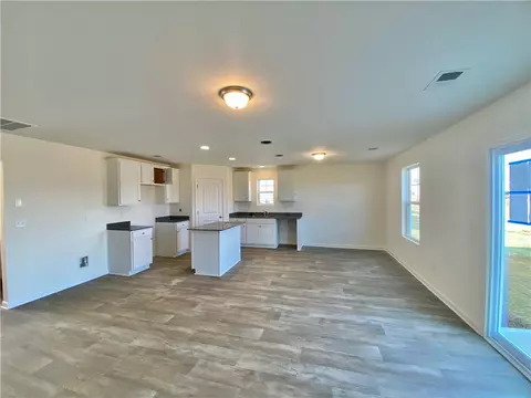 445 Seaborn Cir, Pendleton, SC 29670 photo 9