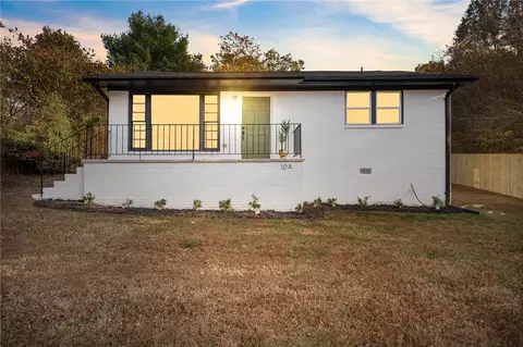 10 Pine St #A, Greenville, SC 29611