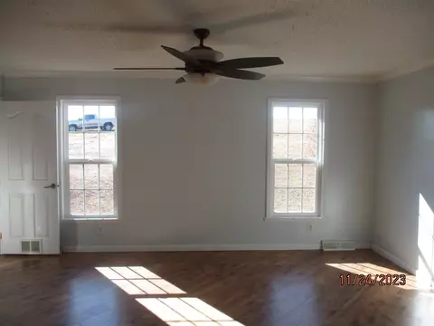 860 Latimer Mill Rd, Honea Path, SC 29654 photo 8