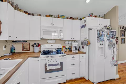 101 S Laurel St, Walhalla, SC 29691 photo 11