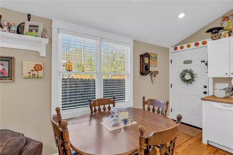 101 S Laurel St, Walhalla, SC 29691 photo 9