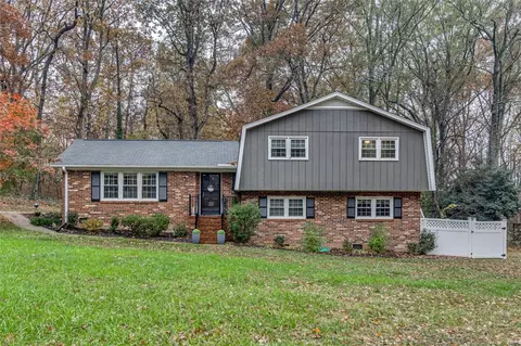 111 Cold Springs Rd, Greenville, SC 29607