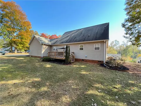119 Brookside Cir, Honea Path, SC 29654 photo 19