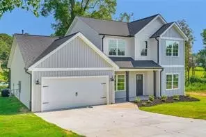135 Amberwood Dr, Anderson, SC 29621