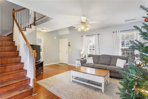 319 Springfield Cir, Easley, SC 29642 photo 5