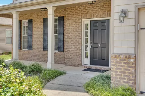 7 Chatham Ct, Easley, SC 29642 photo 2