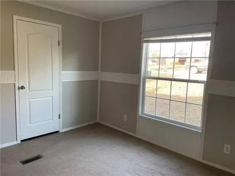 417 Fants Grove Rd, Pendleton, SC 29670 photo 4