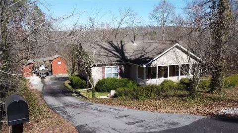 302 W Capewood Ave, Seneca, SC 29678