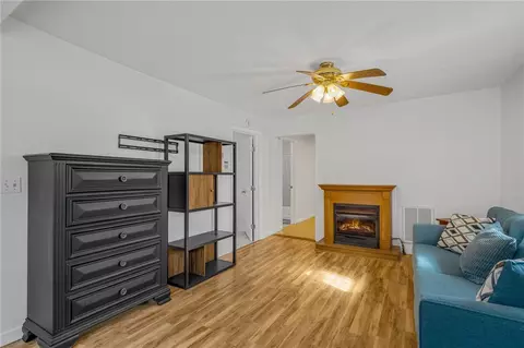 502 Grant St, Easley, SC 29640 photo 6