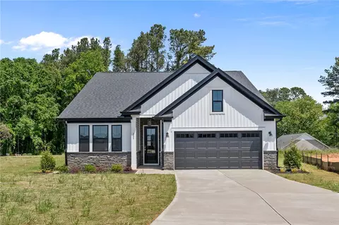 205 White Oak Ct, Anderson, SC 29621