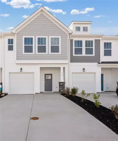 118 Marston Ln, Greenville, SC 29617