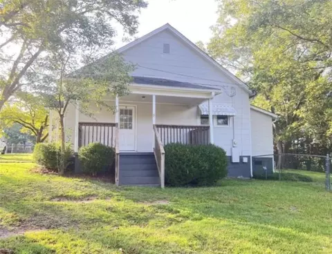303 Blue Ridge St, Easley, SC 29640