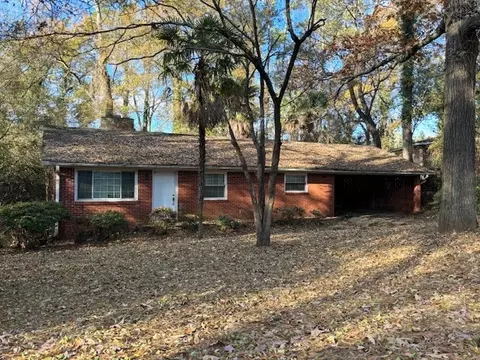 207 Pine Ln, Anderson, SC 29621