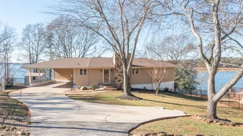 1922 Old Pearman Dairy Rd, Anderson, SC 29625