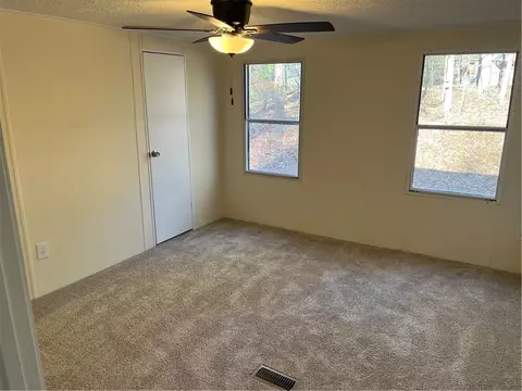 105 Chantilly Cir, Starr, SC 29684 photo 22