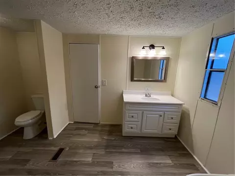 105 Chantilly Cir, Starr, SC 29684 photo 17