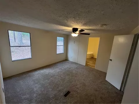 105 Chantilly Cir, Starr, SC 29684 photo 13