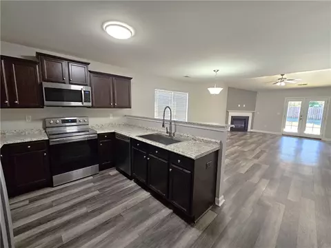 855 Markham Cir, Moore, SC 29369 photo 5