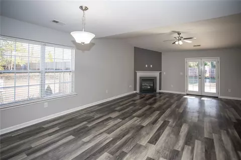 855 Markham Cir, Moore, SC 29369 photo 6
