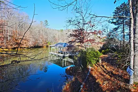 Harbor Point, Seneca, SC 29672 photo 10