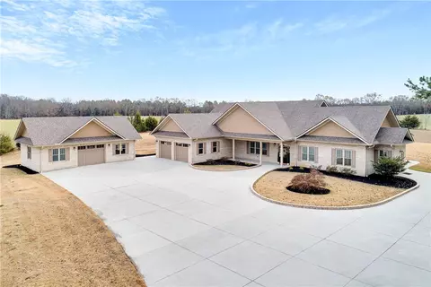132 Jolly Wingo Rd, Pendleton, SC 29670
