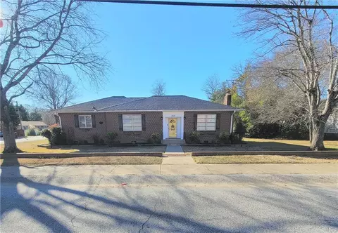 208 Brock Ave, Honea Path, SC 29654 photo 1