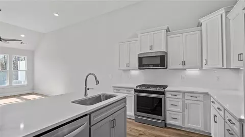 105 Doya Ct, Central, SC 29630 photo 9