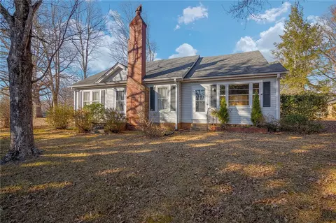 1331 Breazeale Rd, Easley, SC 29640