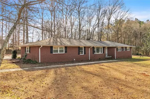 1530 Sandy Springs Rd, Pendleton, SC 29670 photo 3