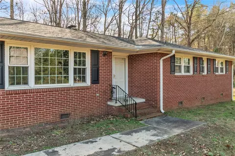 1530 Sandy Springs Rd, Pendleton, SC 29670 photo 2