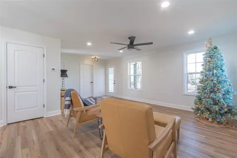 7 Hardy St, Williamston, SC 29697 photo 9