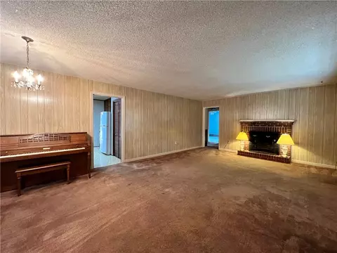 118 120 Hope Dr, Central, SC 29630 photo 2