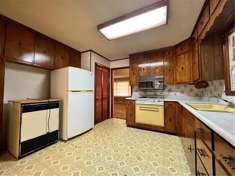 118 120 Hope Dr, Central, SC 29630 photo 4