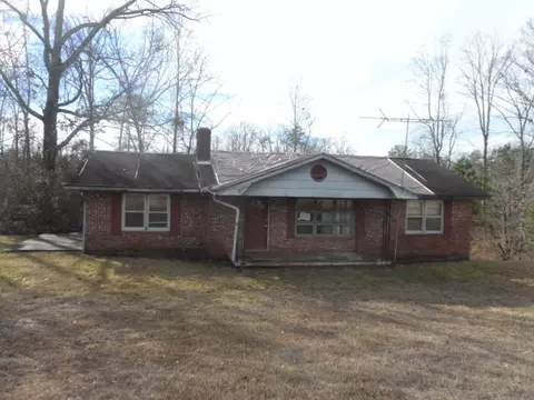 1208 Stribling Shoals Rd, Walhalla, SC 29691