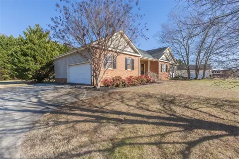 202 Smithfield Dr, Anderson, SC 29621 photo 29