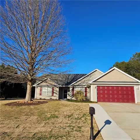 104 Mcbrie Ln, Pendleton, SC 29670