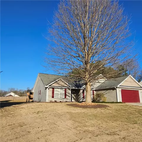 104 Mcbrie Ln, Pendleton, SC 29670 photo 2