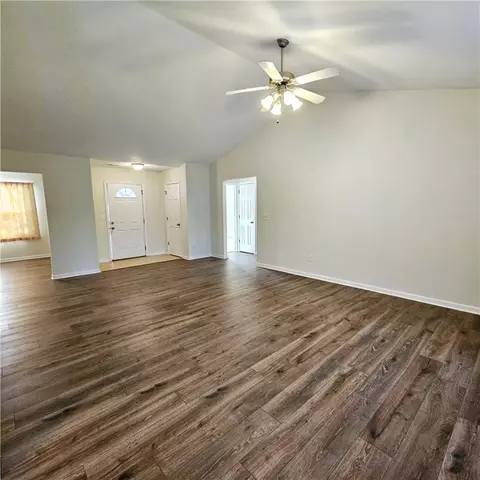 104 Mcbrie Ln, Pendleton, SC 29670 photo 6
