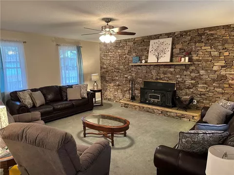 307 Pinecrest Rd, Anderson, SC 29626 photo 2