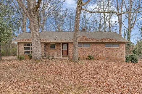 207 Mulberry Ave, Clemson, SC 29631