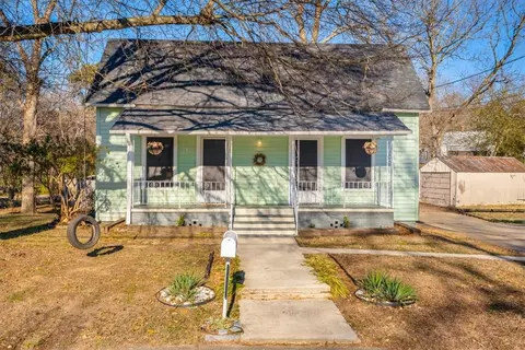 411 Blue Ridge St, Easley, SC 29640