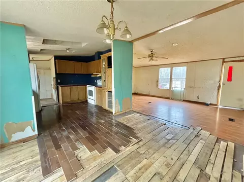 103 Wade Rd, Williamston, SC 29697 photo 7