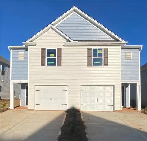 207 Samuel St, Pendleton, SC 29670