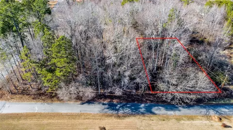 112 Hunter Dr, Belton, SC 29627